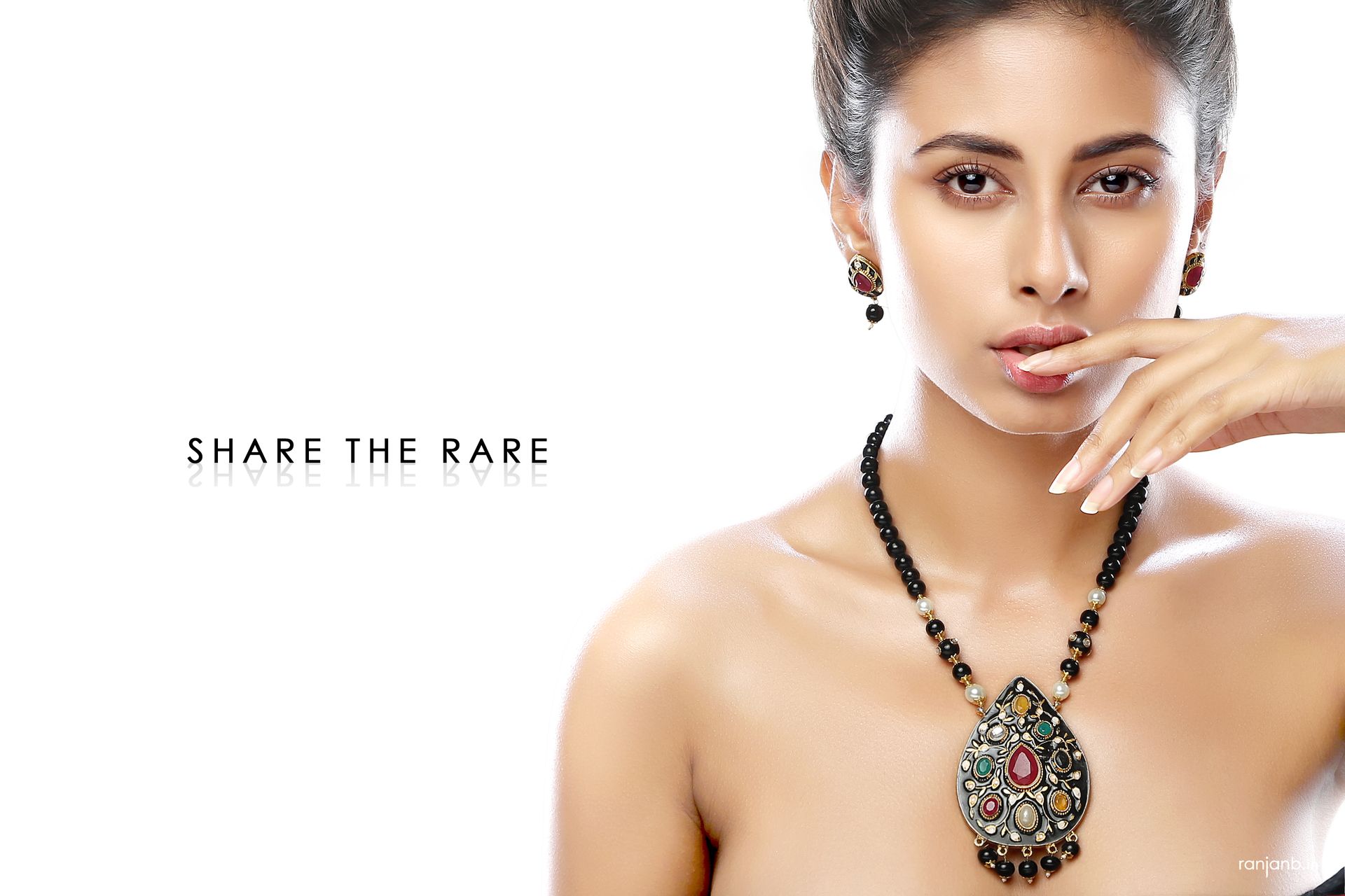 Jewelry shoot for a leading brand in Kolkata featuring Ankita Saha, photographed by Ranjan Bhattacharya.