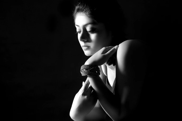 Fashion editorial jewellery campaign featuring Sayani Mukherjee. Black and white fashion editorial jewellery campaign featuring model Sayani Mukherjee photographed by Ranjan Bhattacharya.