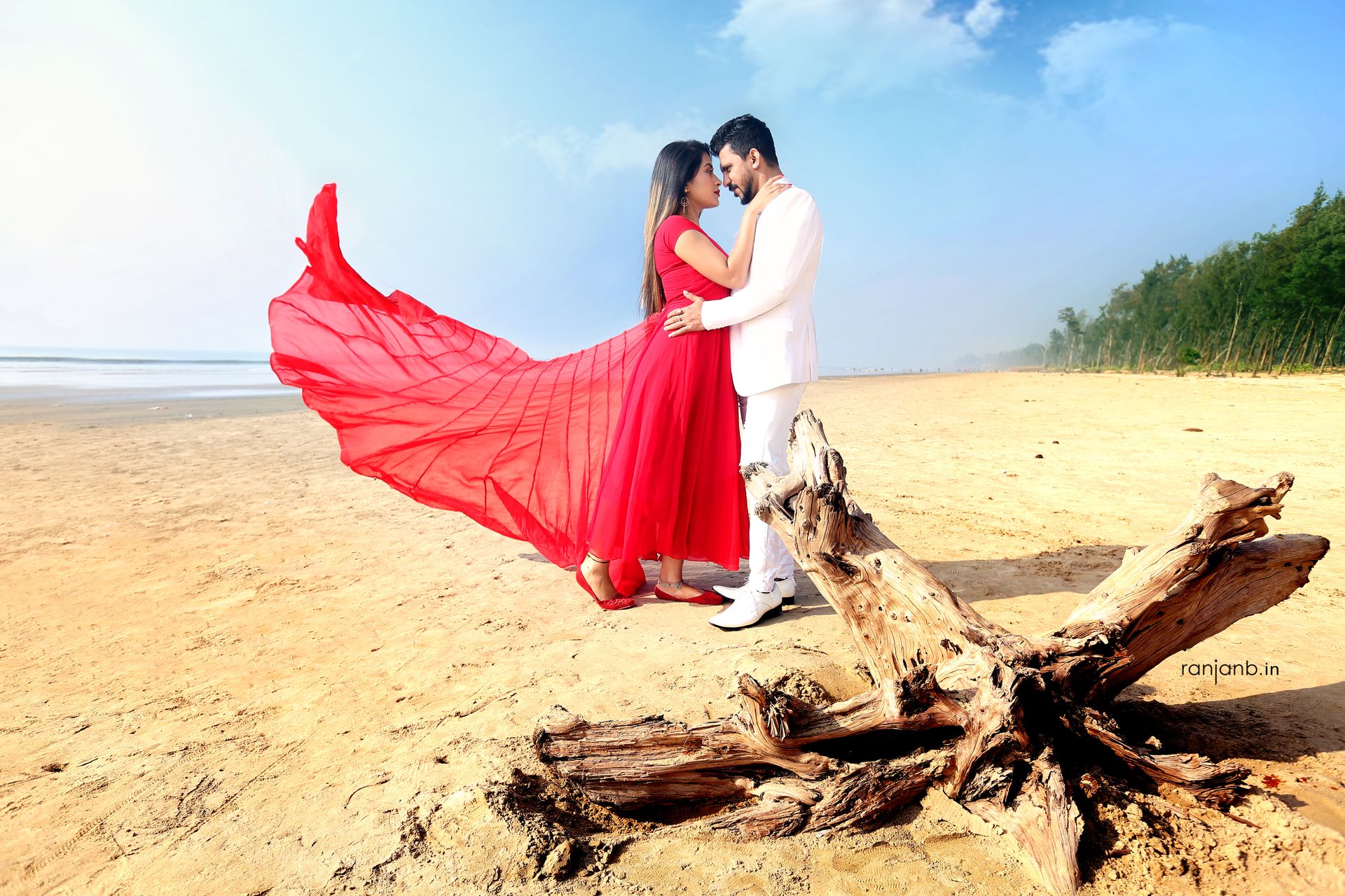 Pre Wedding Photography of Tuban and Ankusree by Ranjan Bhattacharya