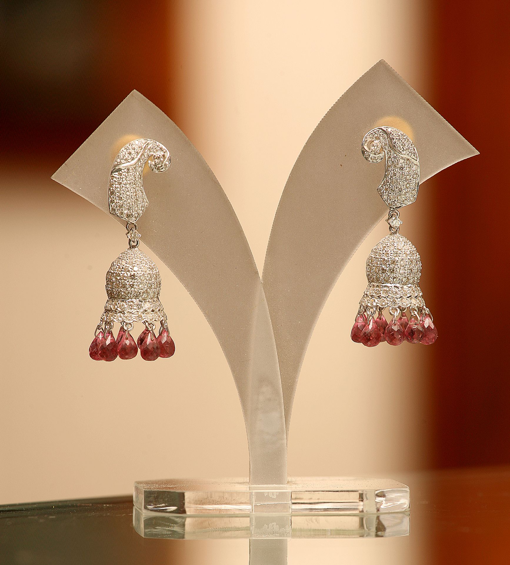 Beautiful gemstone earrings with a sparkling finish