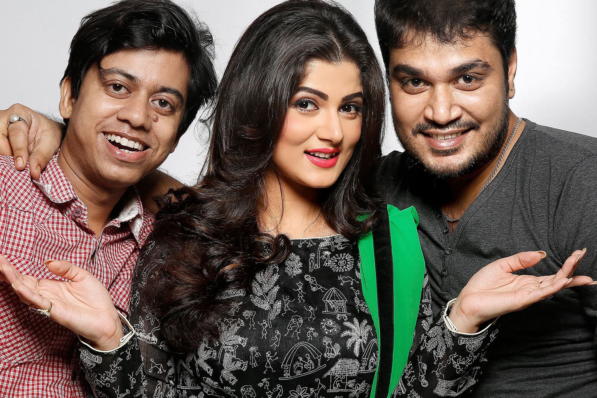 Photographer Ranjan Bhattacharya, Actress Srabanti Chatterjee, Designer Ayan Hore during a Bengali Movie Poster Shoot