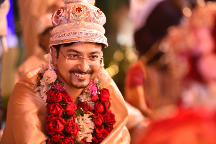 Close-up wedding portrait of Dr Souvonik Mandal - Captured by Ranjan Bhattacharya